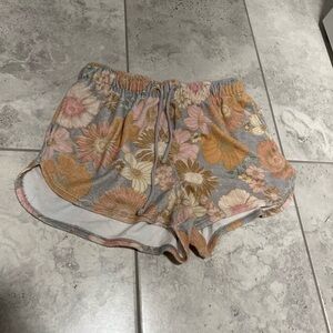 Wild Fable Floral Terry shorts sz L